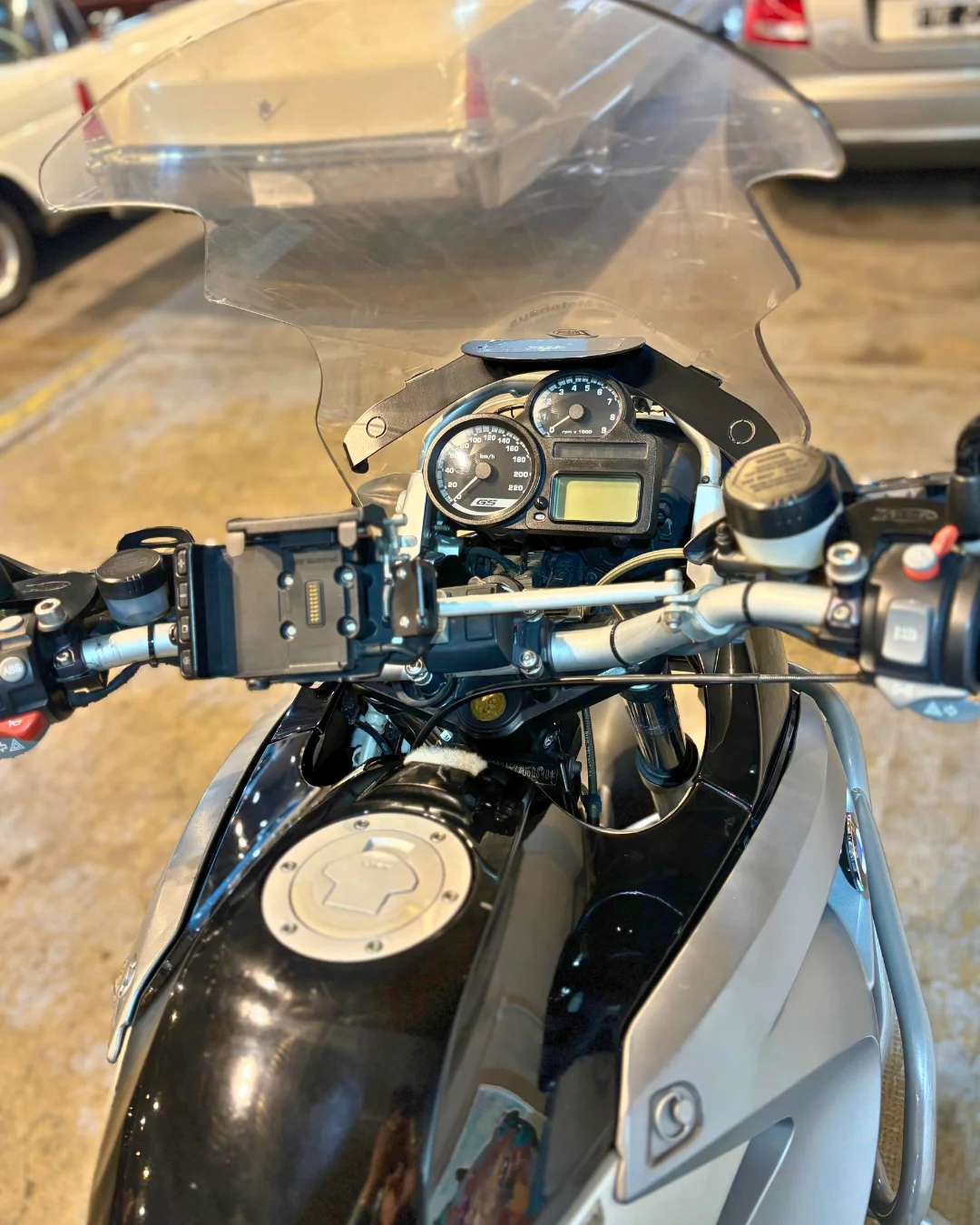 BMW r 1200 GS thumbnail 2