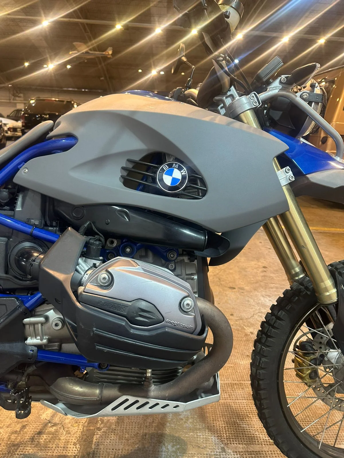 bmw HP2 thumbnail 11