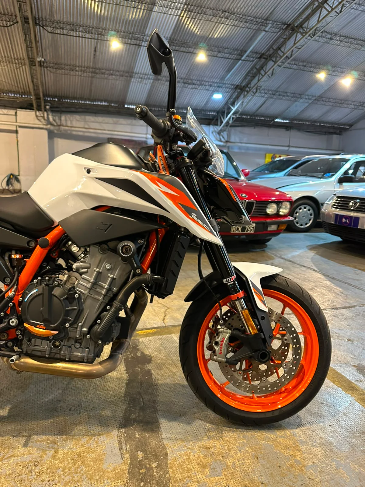 KTM DUKE 890 R thumbnail 9