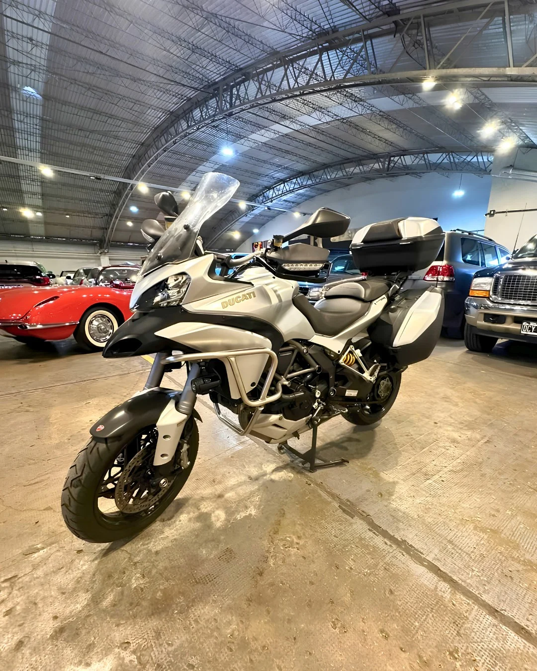Ducati Multistrada 1200s thumbnail 14