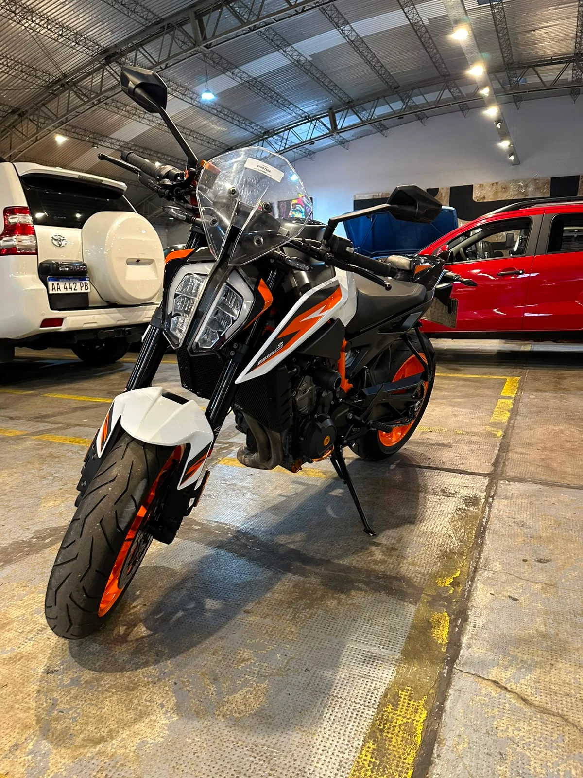 KTM DUKE 890 R thumbnail 12
