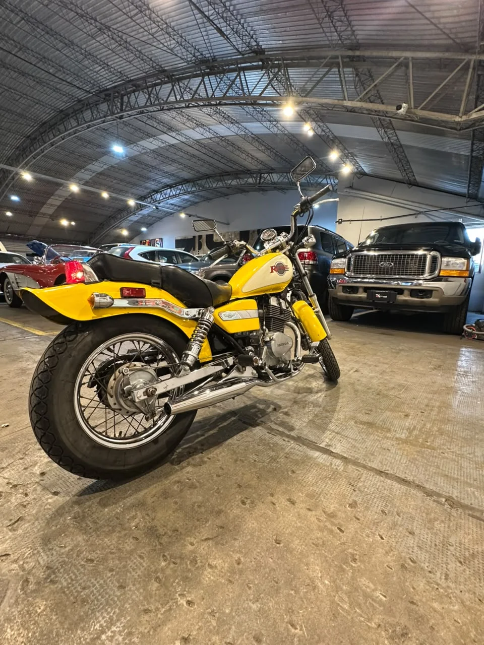 Honda Rebel 250 thumbnail 3