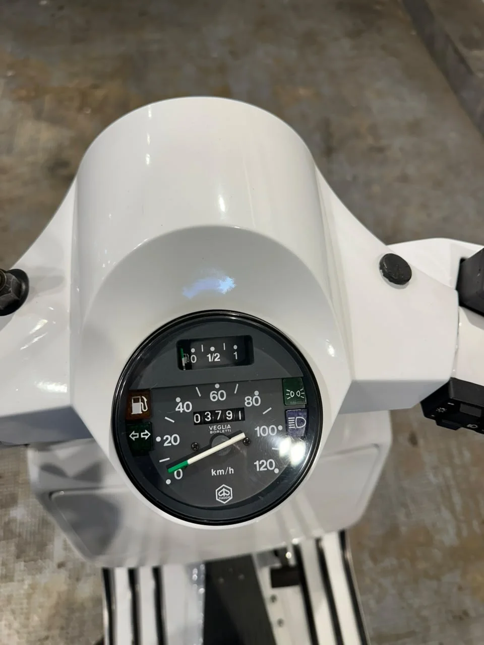 Piaggio Vespa PX 200 thumbnail 3