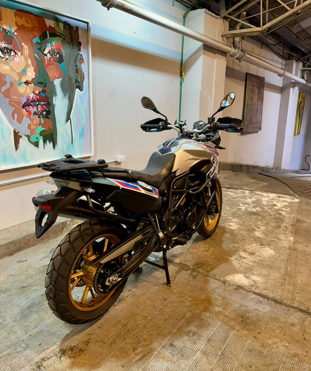 BMW f700 GS thumbnail 9