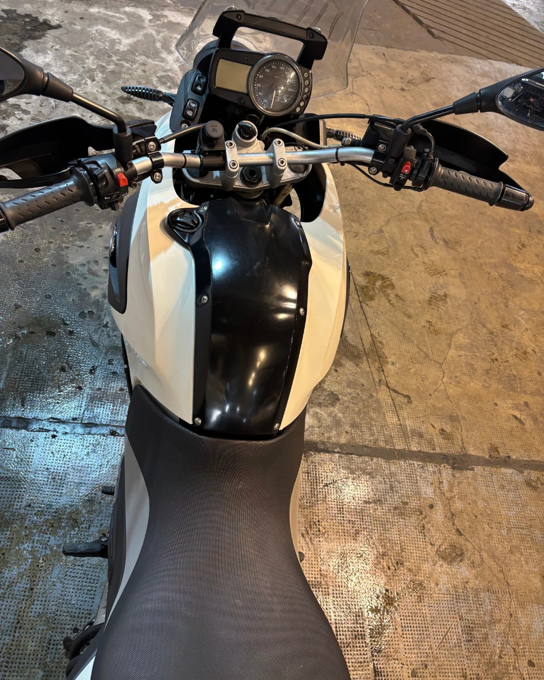 BMW G 650 GS thumbnail 11