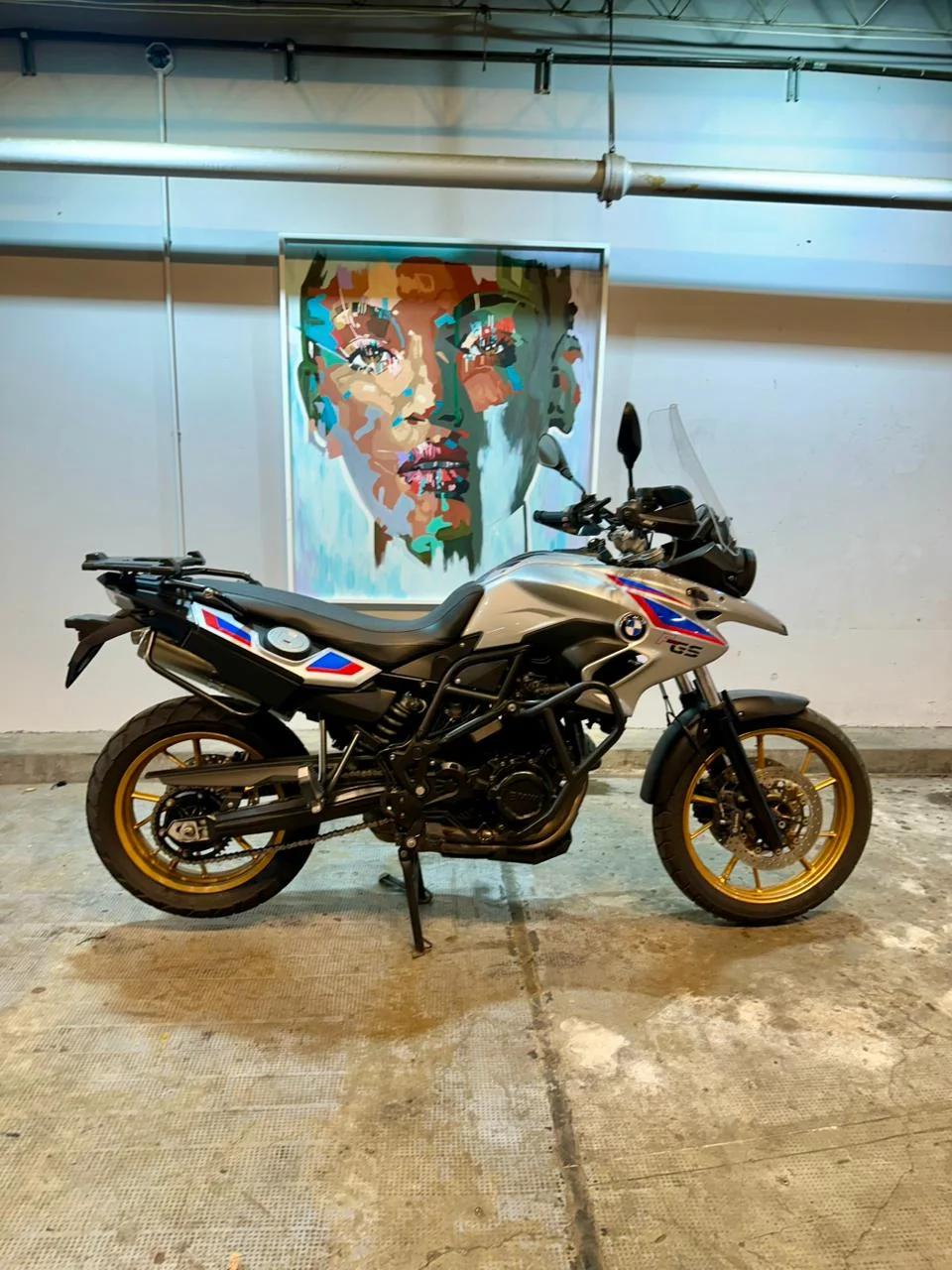 BMW f700 GS thumbnail 2