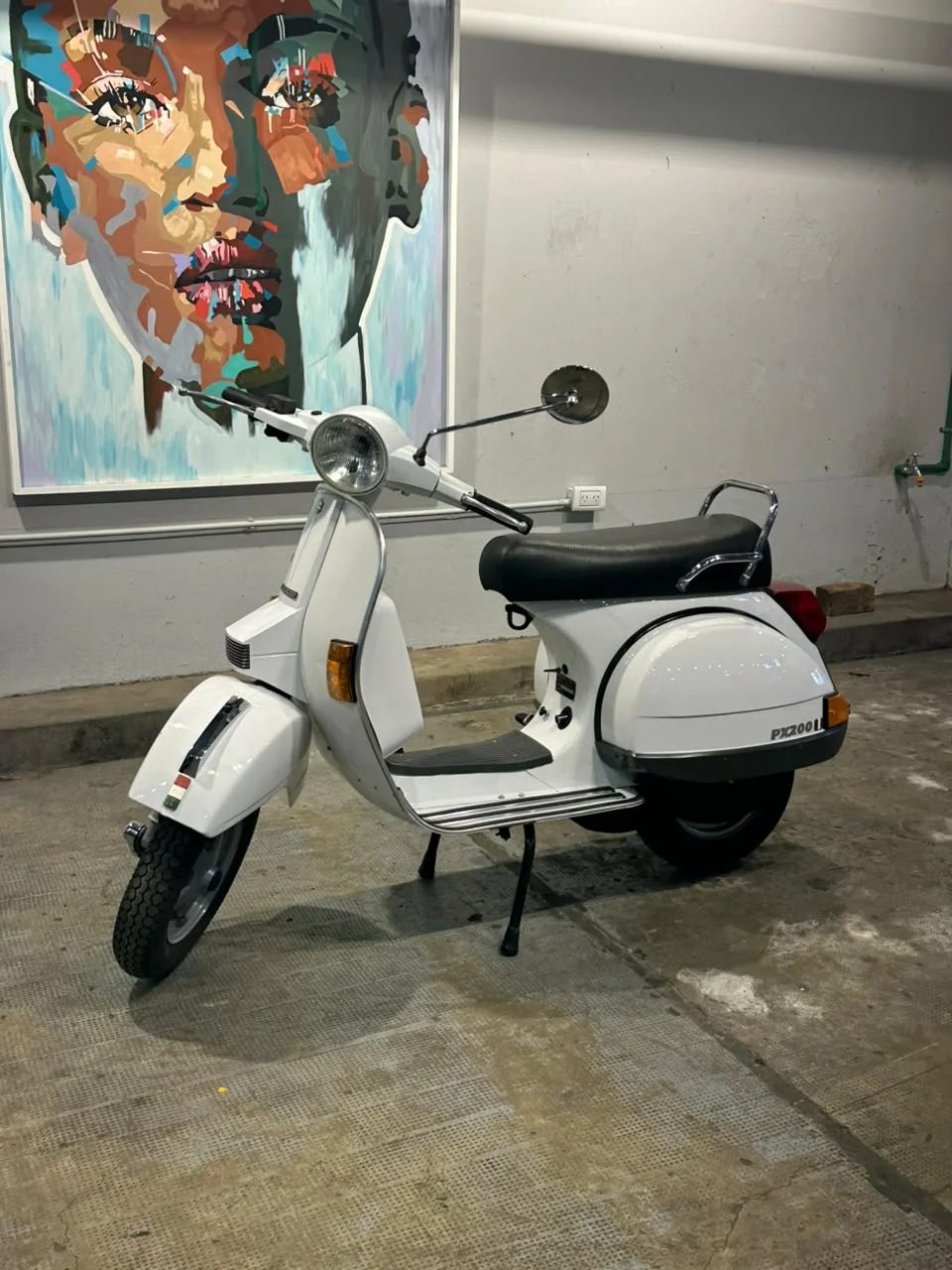 Piaggio Vespa PX 200 thumbnail 2