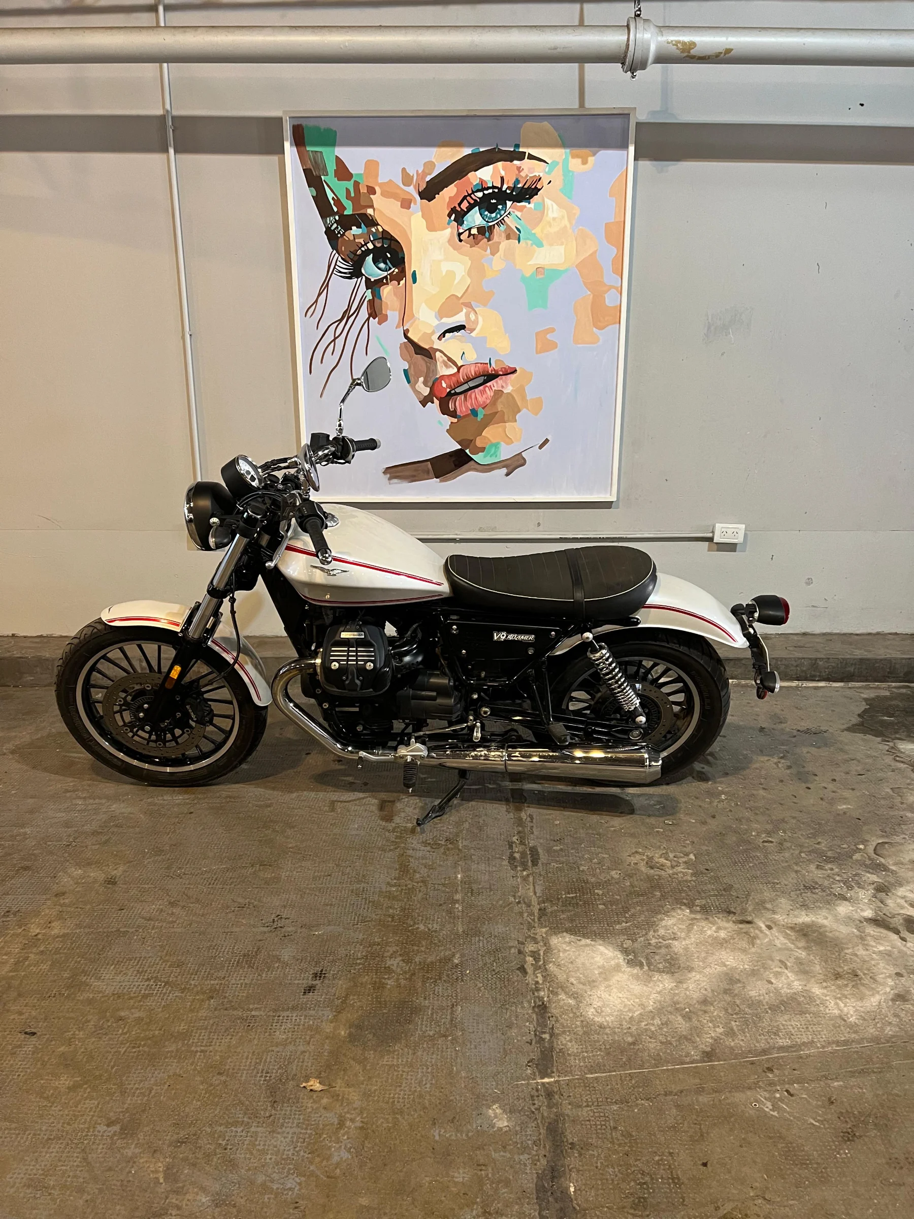 Moto Guzzi V 9 Roamer
