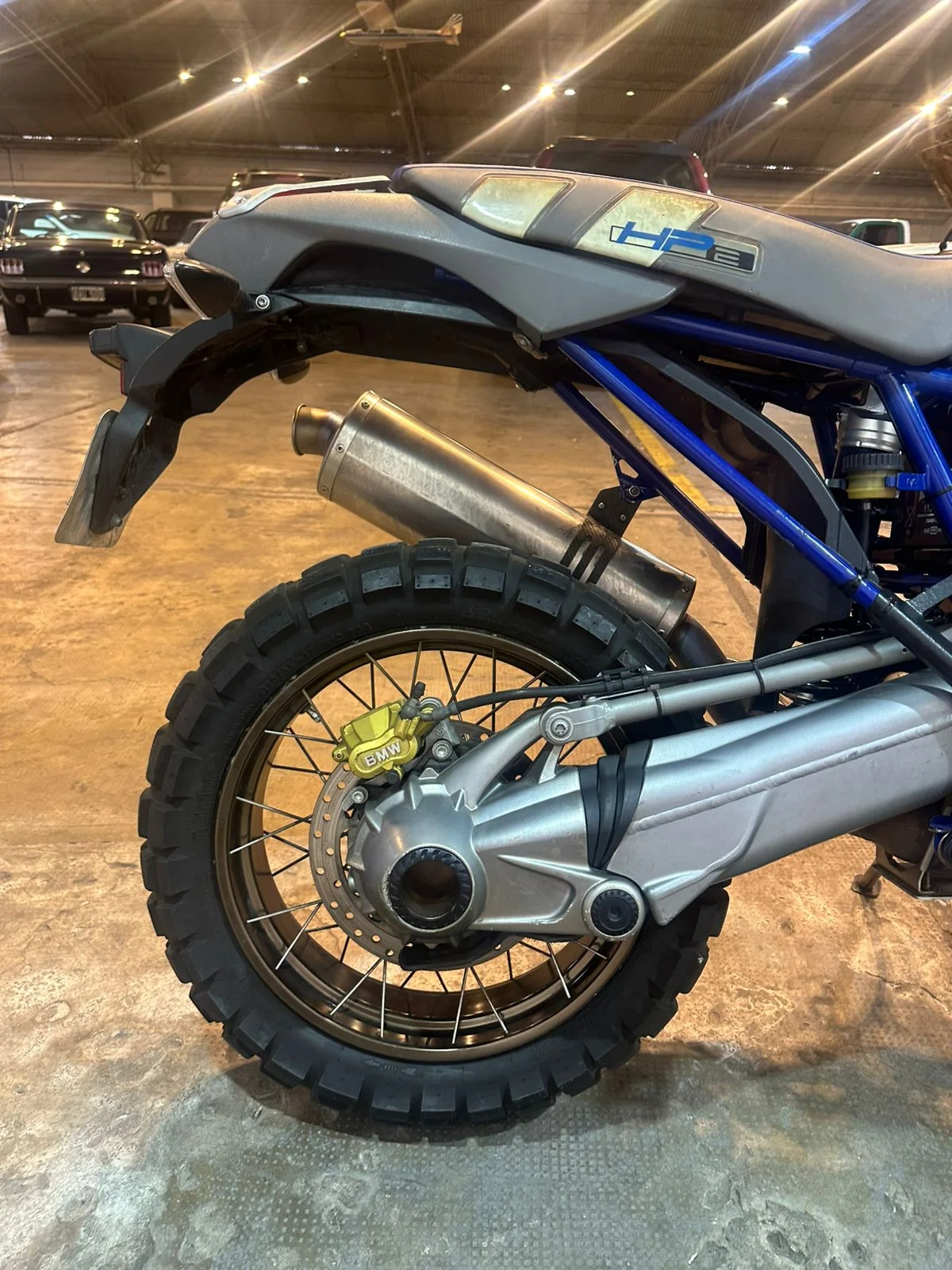 bmw HP2 thumbnail 3